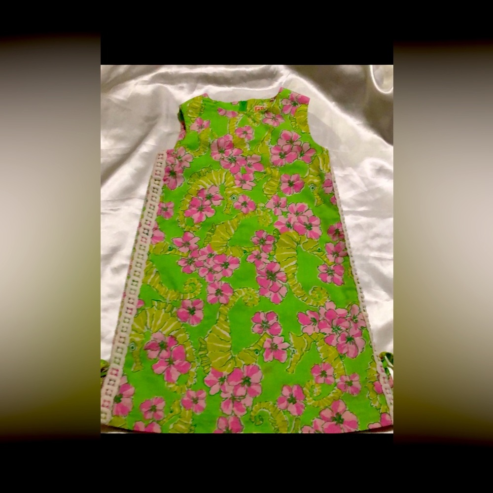 Lilly Pulitzer 8, Girls Vintage green floral shift dress